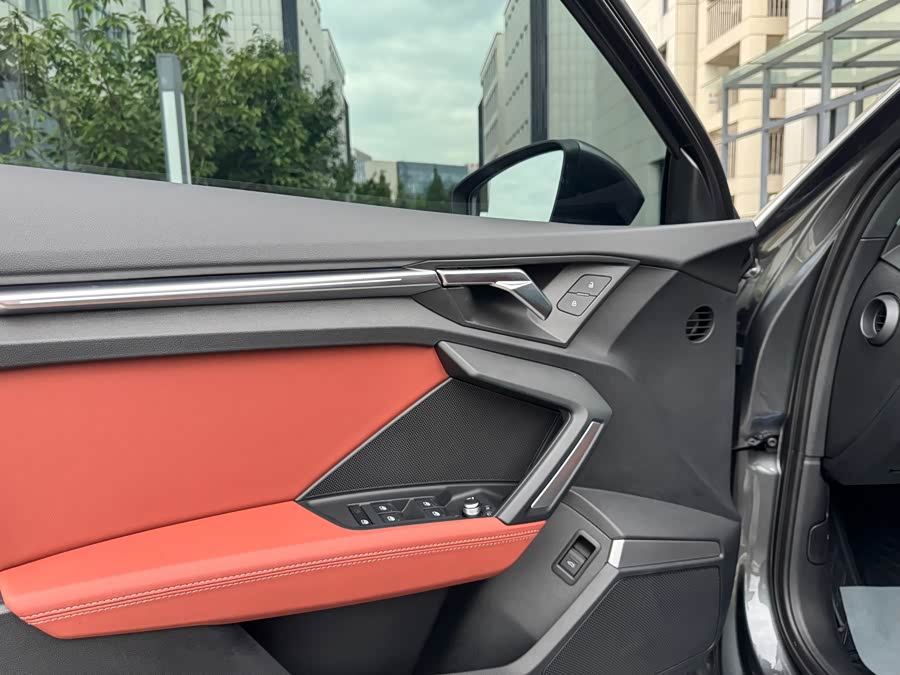 Audi A3 2025 Sportback 35TFSI Flying Enjoyment - zdjęcie 12
