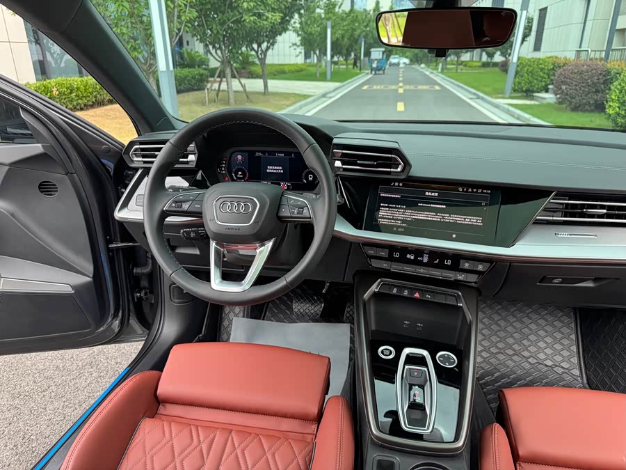 Audi A3 2025 Sportback 35TFSI Flying Enjoyment - zdjęcie 19