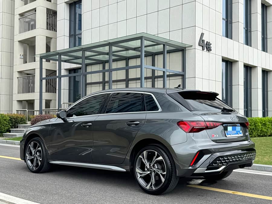 Audi A3 2025 Sportback 35TFSI Flying Enjoyment - zdjęcie 5