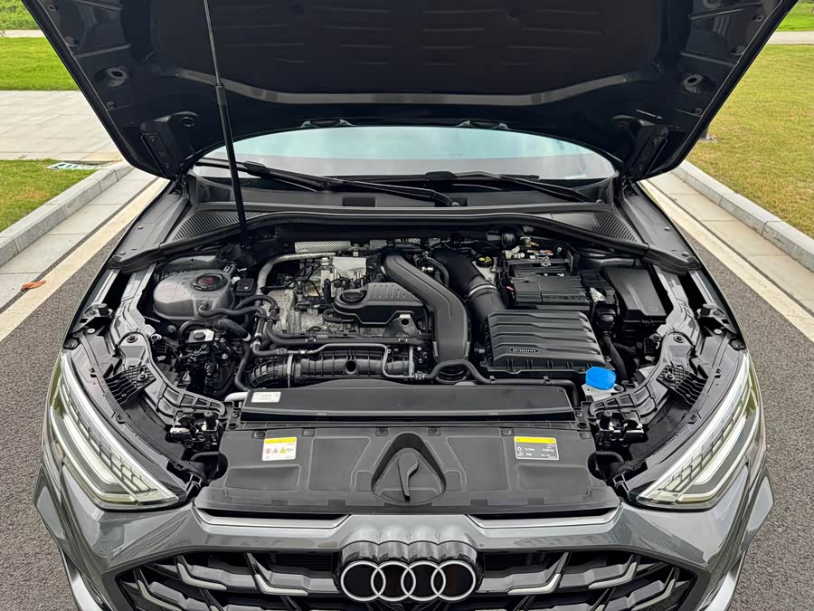 Audi A3 2025 Sportback 35TFSI Flying Enjoyment - zdjęcie 9