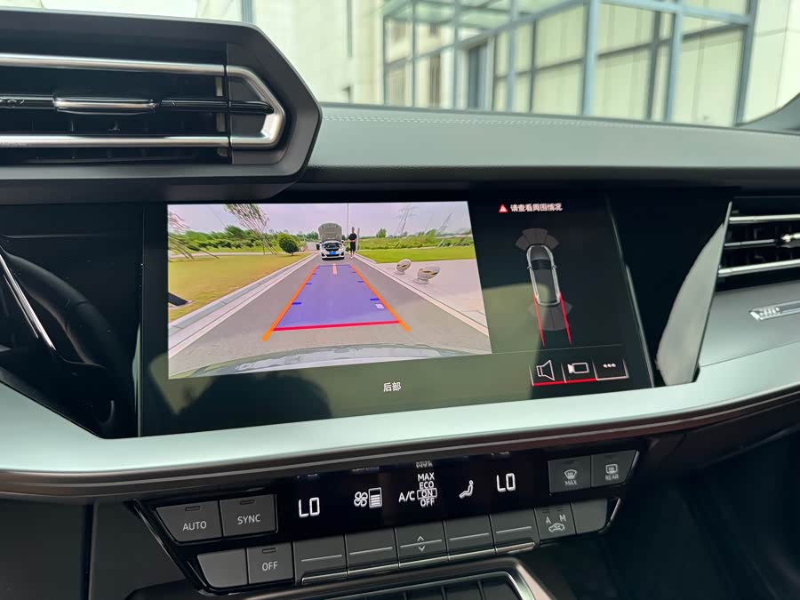 Audi A3 2025 Sportback 35TFSI Flying Enjoyment - zdjęcie 10