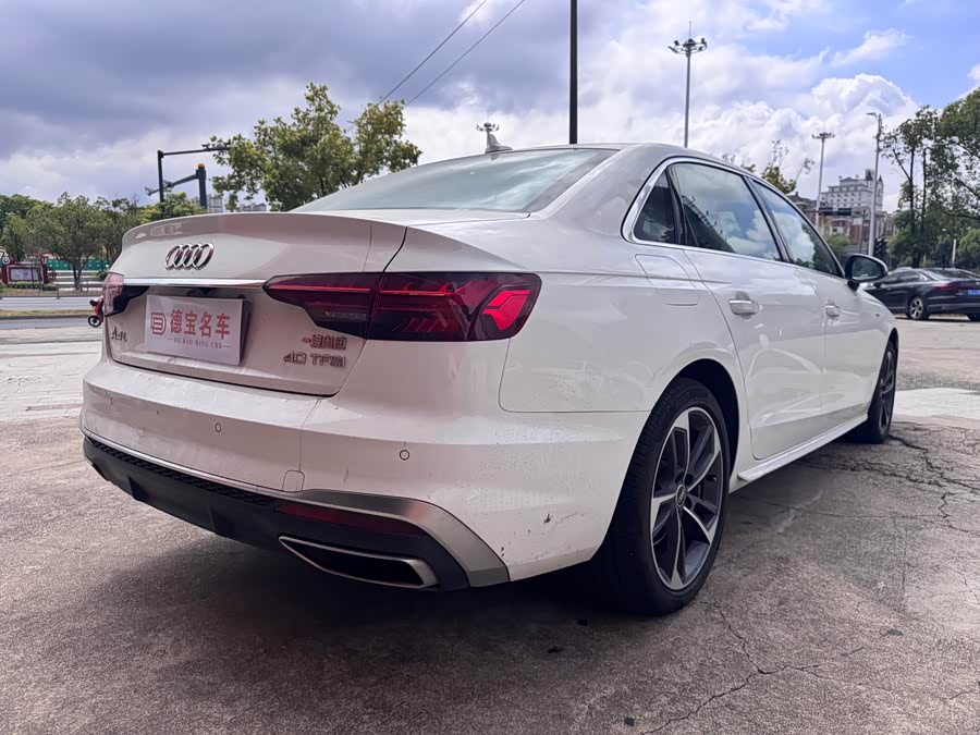 Audi A4L 2023 40 TFSI Fashion Dynamic Edition - zdjęcie 11
