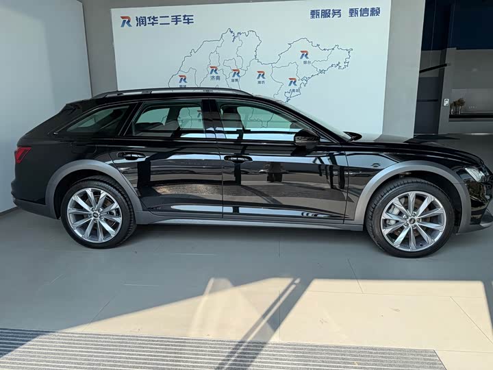 Audi A6 (Imported) 2024 Allroad Quattro 55 TFSI Luxury Off-Road Type - zdjęcie 19