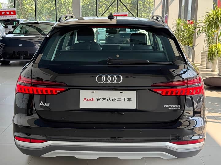 Audi A6 (Imported) 2024 Allroad Quattro 55 TFSI Luxury Off-Road Type - zdjęcie 20