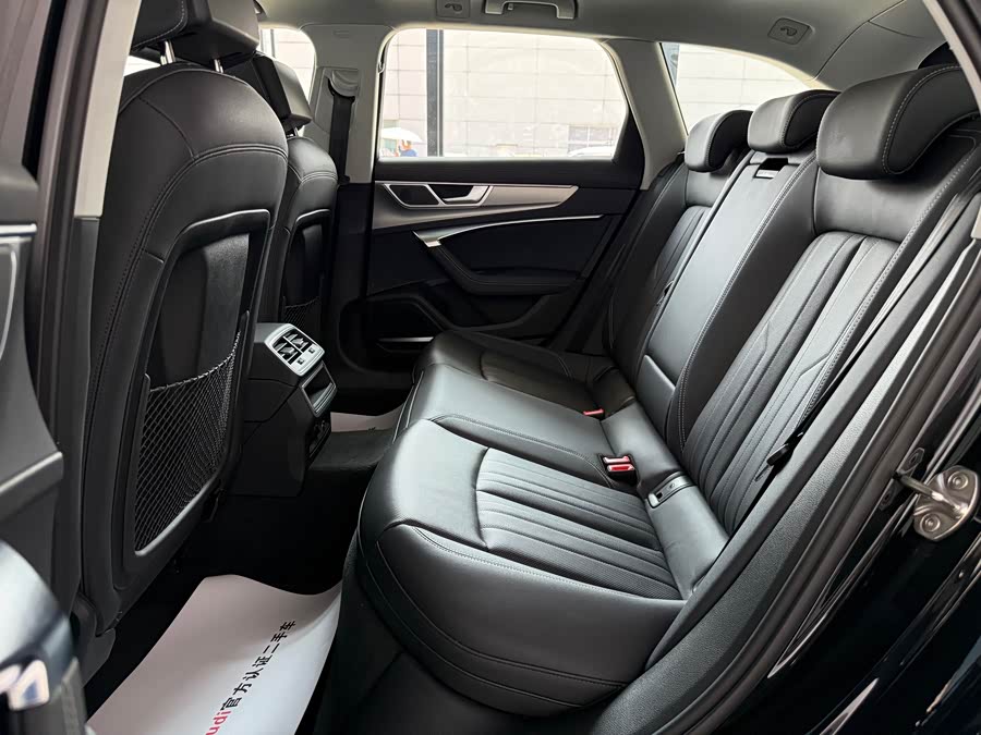 Audi A6 (Imported) 2024 Allroad Quattro 55 TFSI Luxury Off-Road Type - zdjęcie 7