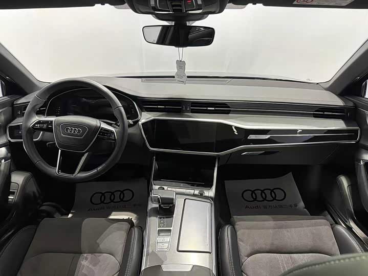 Audi A6L 2023 Facelift 45 TFSI Premium Dynamic - zdjęcie 16