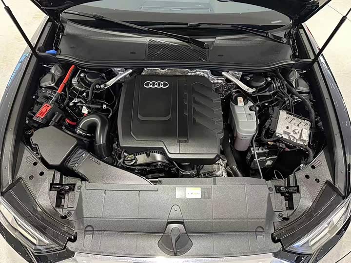 Audi A6L 2023 Facelift 45 TFSI Premium Dynamic - zdjęcie 18