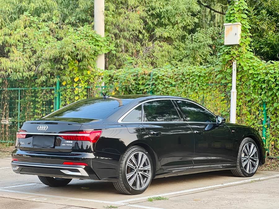 Audi A6L 2024 45 TFSI Premium Sport - zdjęcie 16