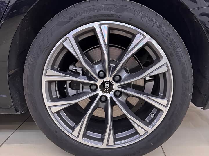 Audi A6L 2026 2.0T Luxury - zdjęcie 17