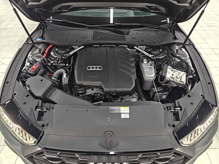 Audi A7 2024 45 TFSI Premium - zdjęcie 17