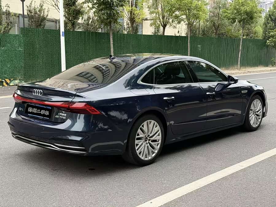 Audi A7L 2022 45 TFSI S-line Dream Youth Edition - zdjęcie 7