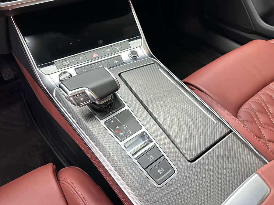 Audi A7L 2024 45 TFSI quattro Black Warrior - zdjęcie 18