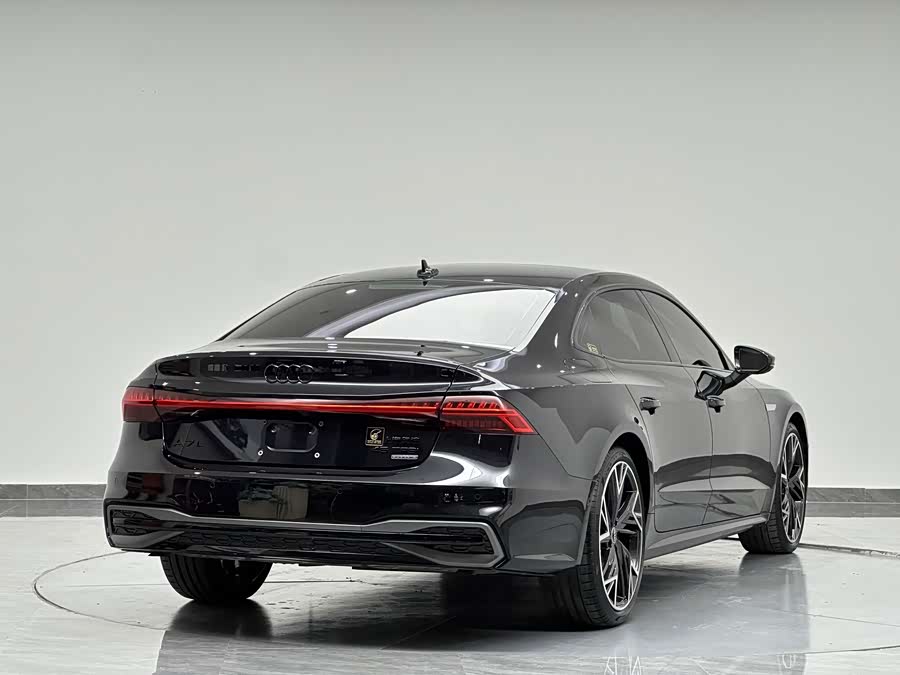 Audi A7L 2024 45 TFSI quattro Black Warrior - zdjęcie 8