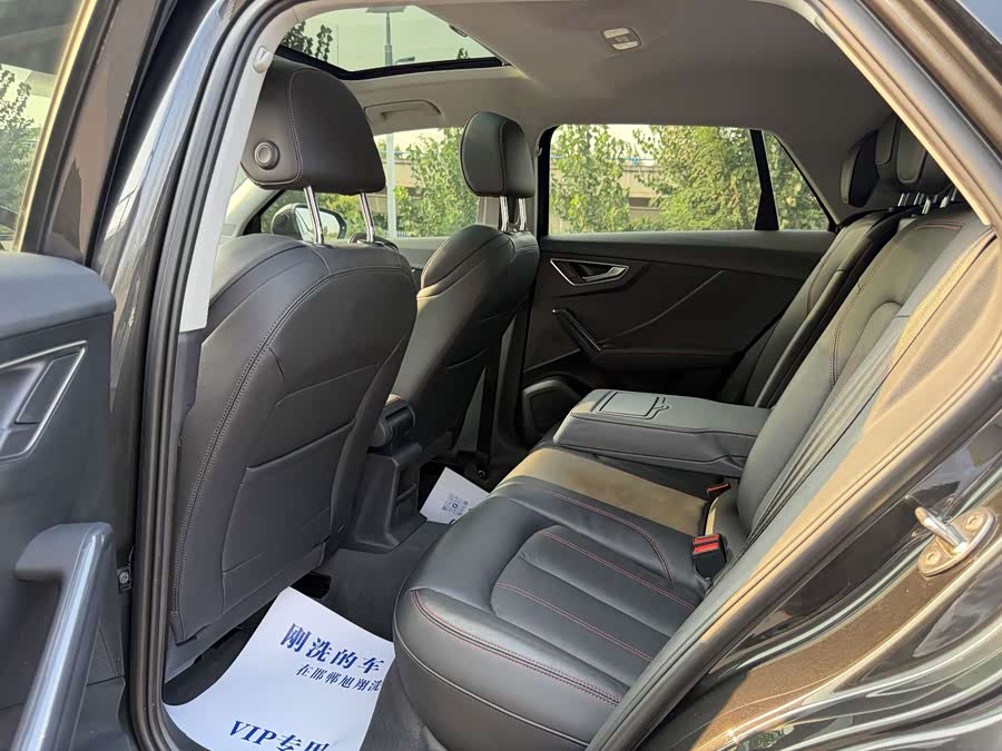 Audi Q2L 2022 35 TFSI Entry Dynamic - zdjęcie 6