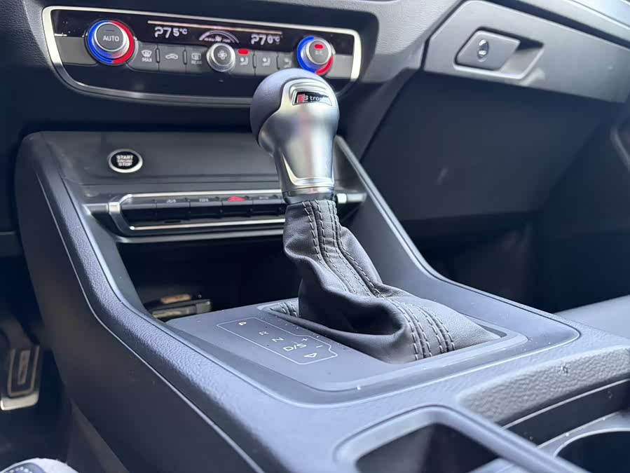 Audi Q3 2024 35 TFSI Fashion Dynamic Edition - zdjęcie 18