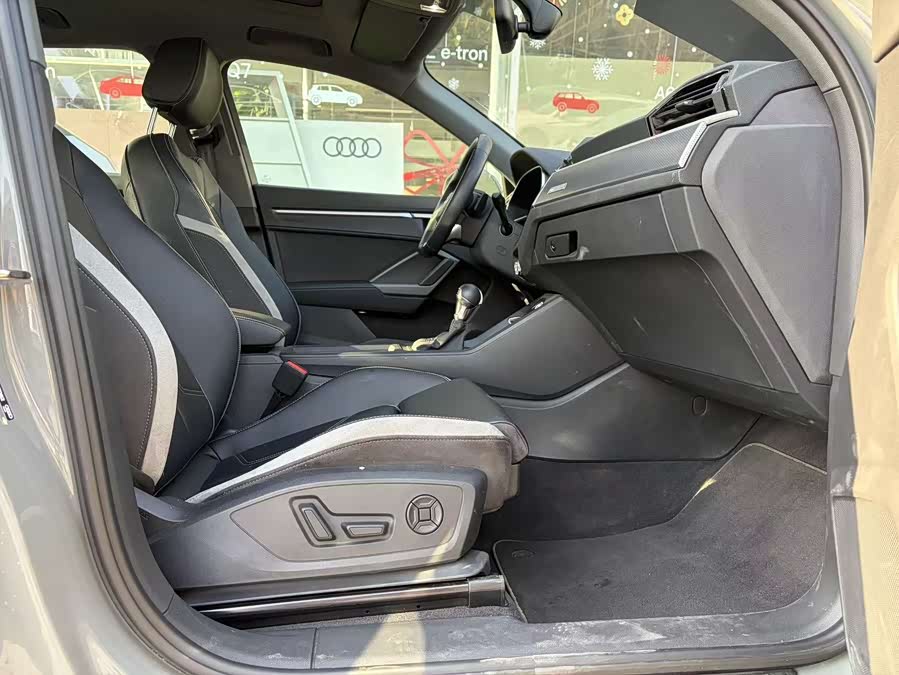 Audi Q3 2024 35 TFSI Fashion Dynamic Edition - zdjęcie 20