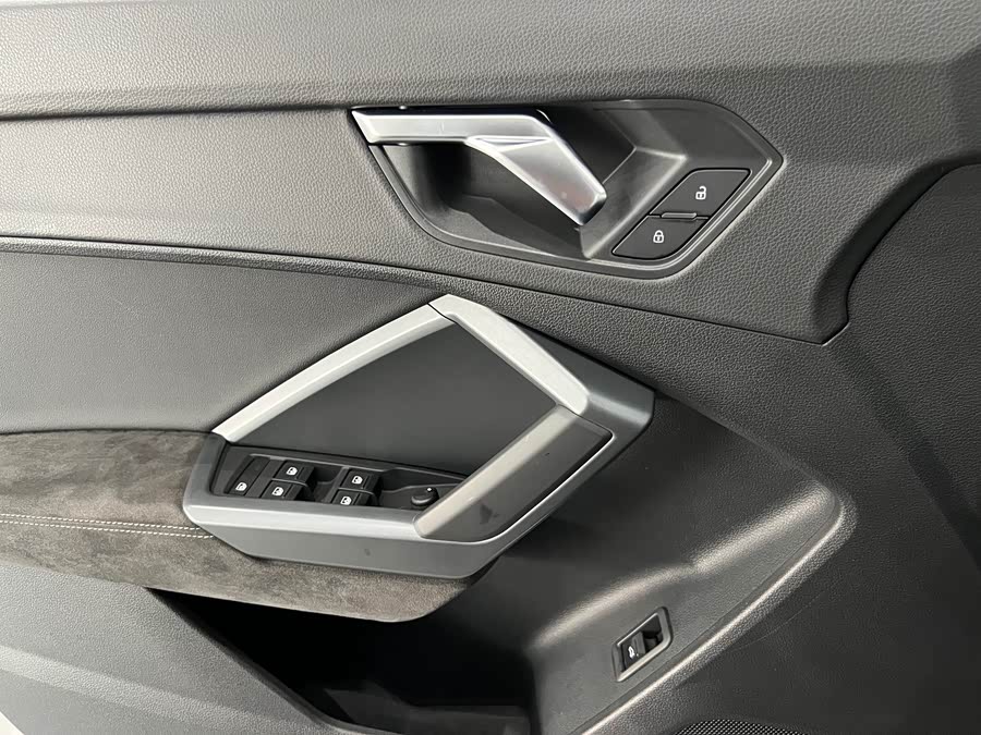 Audi Q3 Sportback 2023 35 TFSI Entry 1.4T - zdjęcie 20