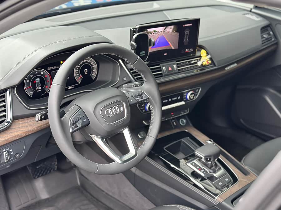 Audi Q5L 2024 40 TFSI Luxury Dynamic Edition - zdjęcie 9