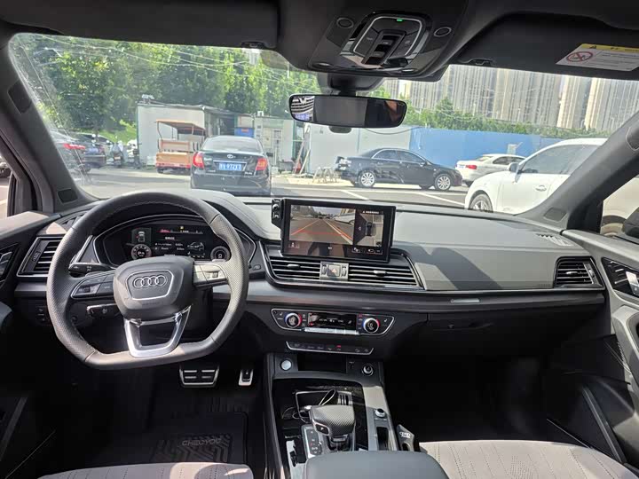 Audi Q5L 2024 45 TFSI Luxury Sport - zdjęcie 18