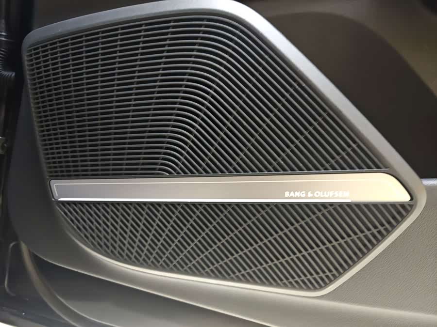 Audi Q5L 2024 45 TFSI Luxury Sport - zdjęcie 5