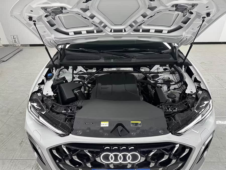 Audi Q5L 2026 2.0T Exclusive Edition - zdjęcie 16