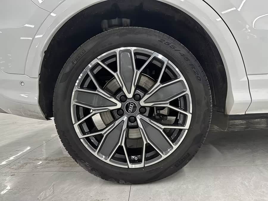 Audi Q5L 2026 2.0T Exclusive Edition - zdjęcie 17