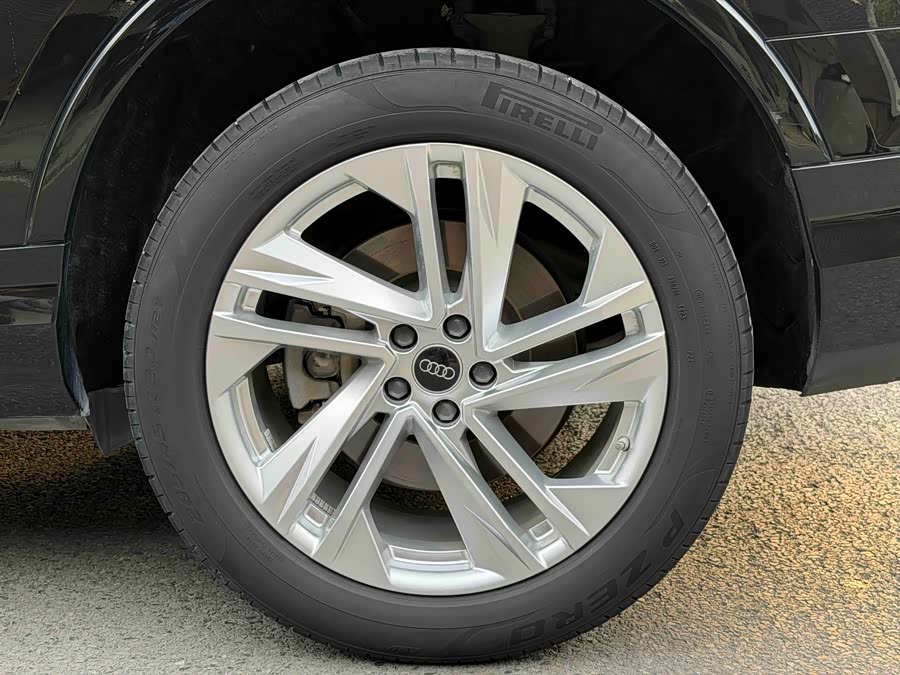Audi Q7 2023 45 TFSI quattro S line Sport - zdjęcie 7