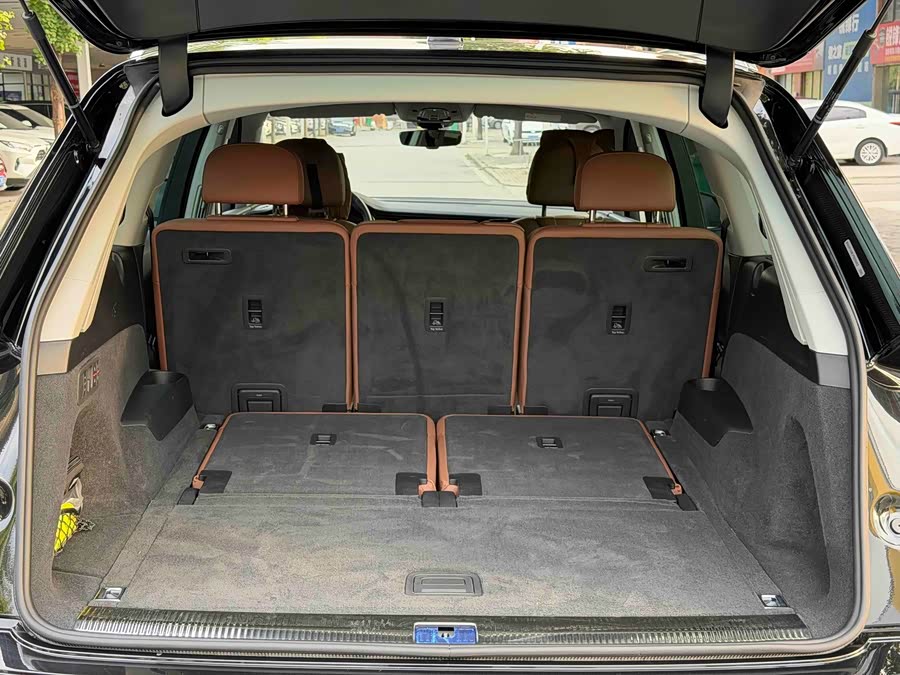 Audi Q7 2023 45 TFSI quattro S line Sport - zdjęcie 8