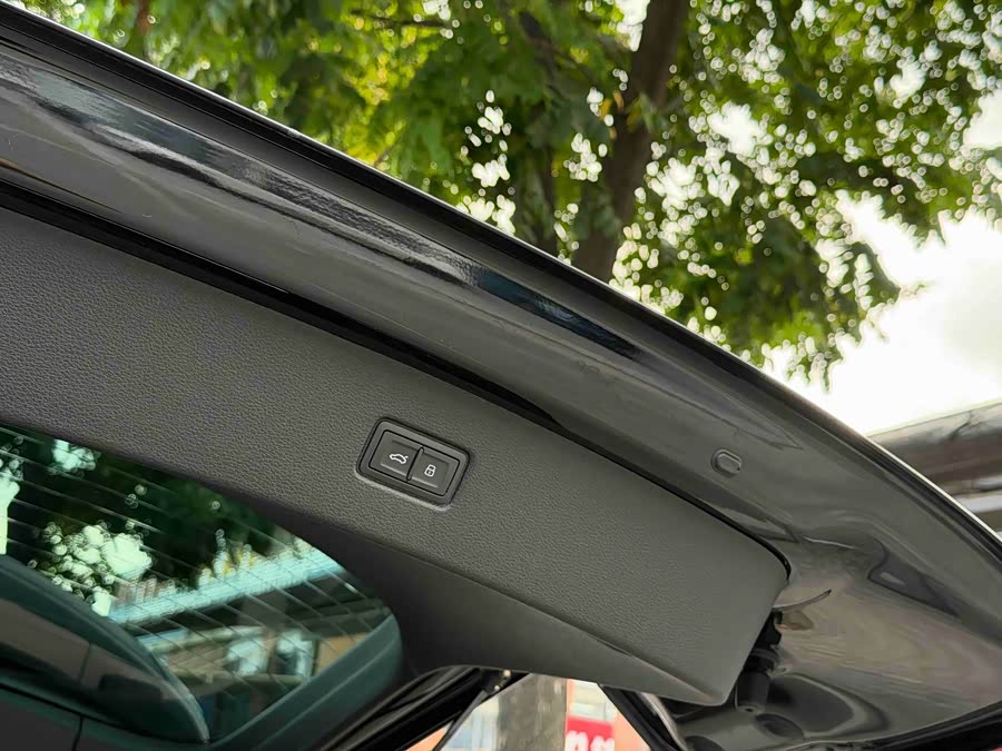 Audi Q7 2023 45 TFSI quattro S line Sport - zdjęcie 9