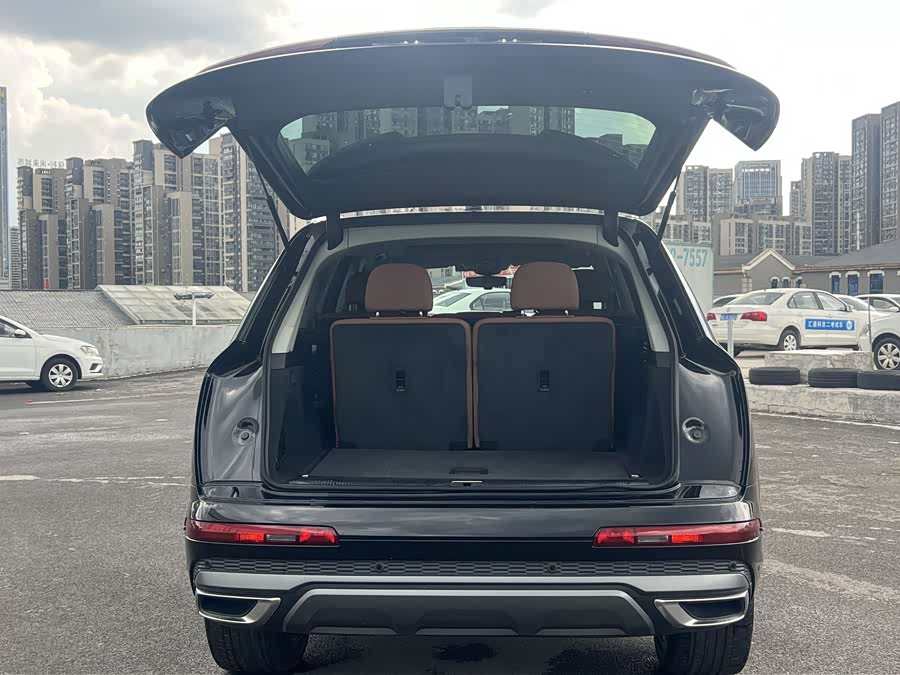 Audi Q7 2023 55 TFSI quattro S line Sport - zdjęcie 12