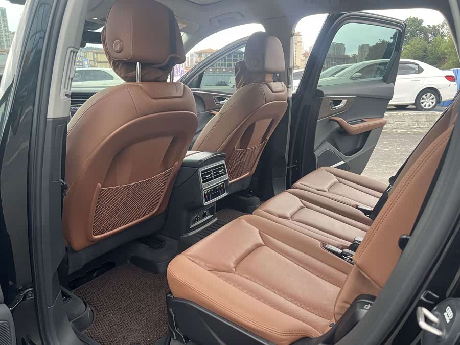 Audi Q7 2023 55 TFSI quattro S line Sport - zdjęcie 6