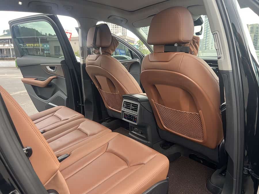 Audi Q7 2023 55 TFSI quattro S line Sport - zdjęcie 8