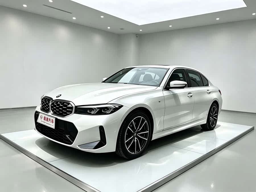 BMW 3 Series 2024 325Li M Sport - zdjęcie 1
