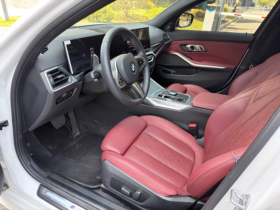 BMW 3 Series 2024 325Li M Sport - zdjęcie 6
