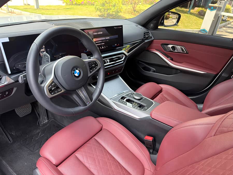 BMW 3 Series 2024 325Li M Sport - zdjęcie 7