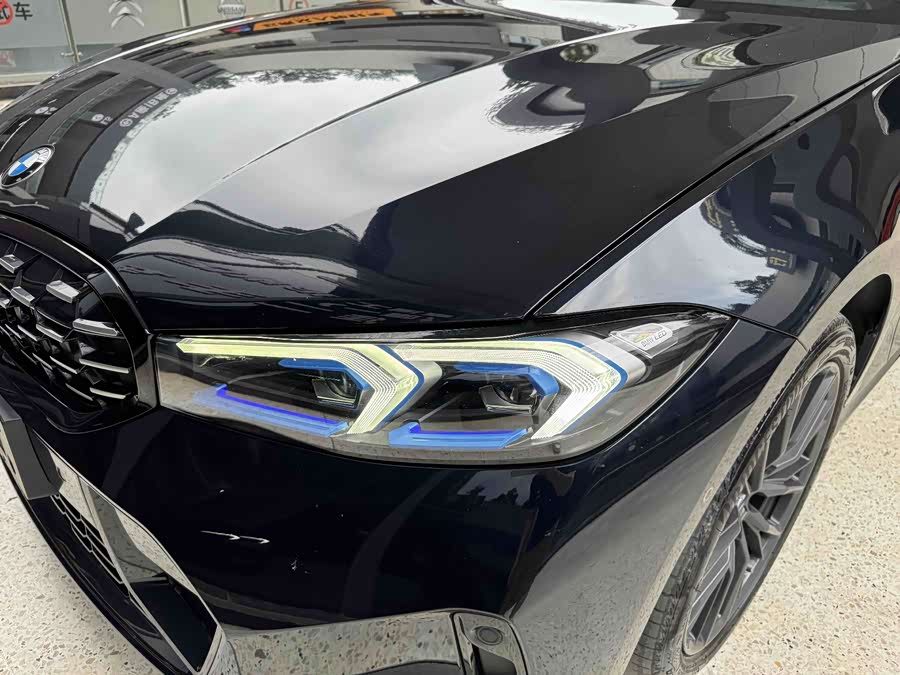 BMW 3 Series 2024 330Li M Sport Night Package - zdjęcie 20