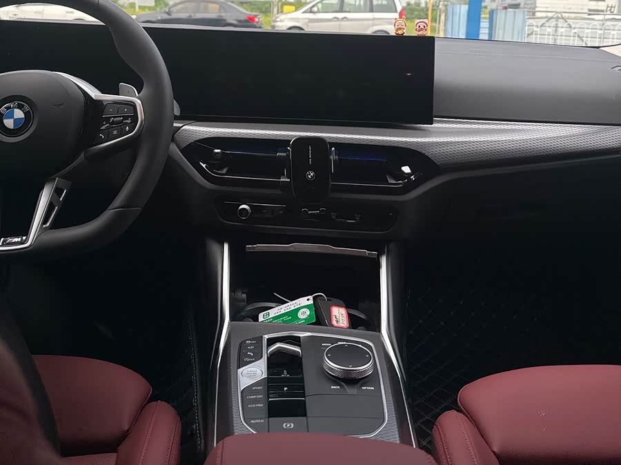 BMW 3 Series 2025 330Li M Sport Night Package - zdjęcie 10
