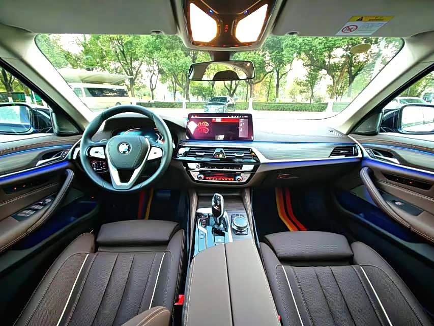 BMW 5 Series 2021 Facelift 530Li Luxury Package - zdjęcie 5
