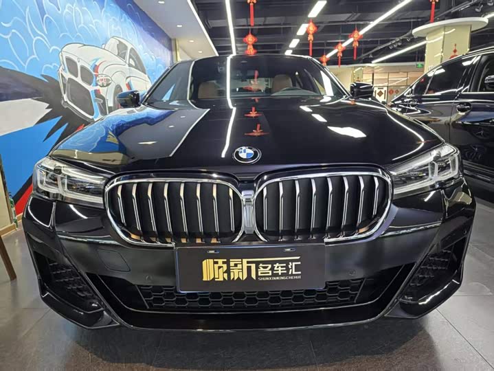 BMW 5 Series 2022 525i M Sport - zdjęcie 19