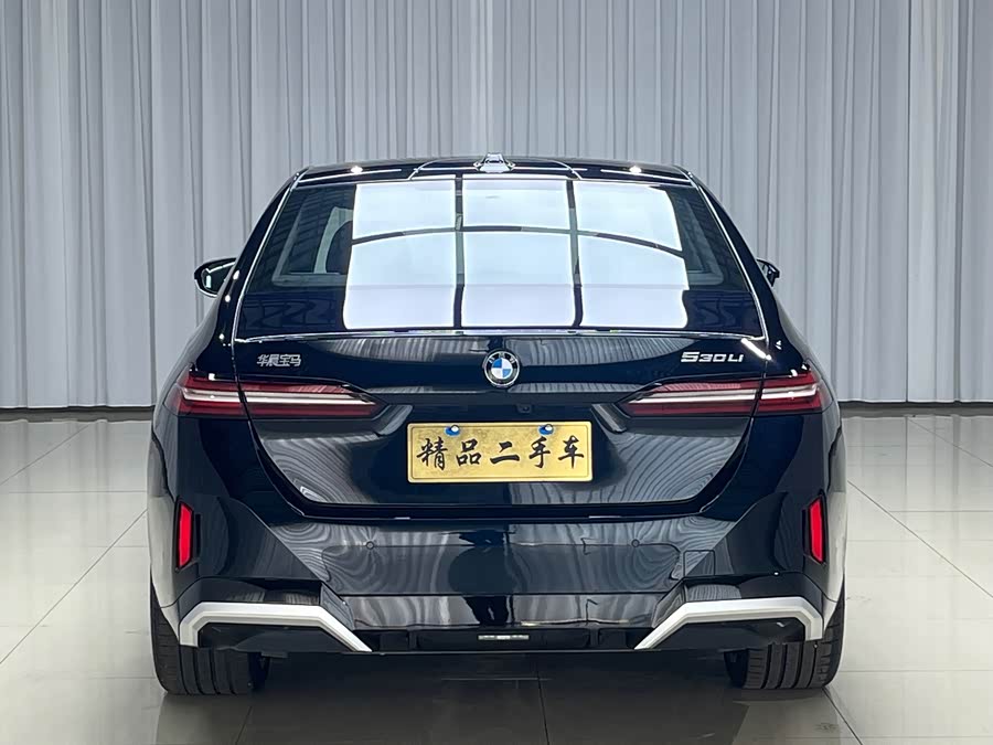 BMW 5 Series 2025 530Li Deluxe M Sport Package - zdjęcie 5
