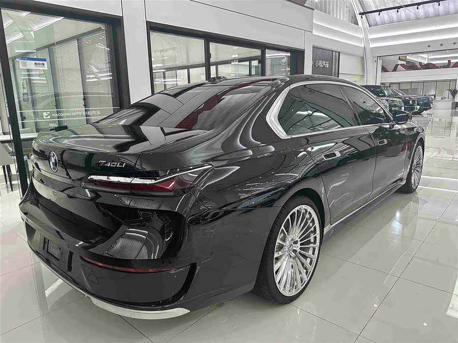 BMW 7 Series 2026 740Li Leading Luxury Package - zdjęcie 19