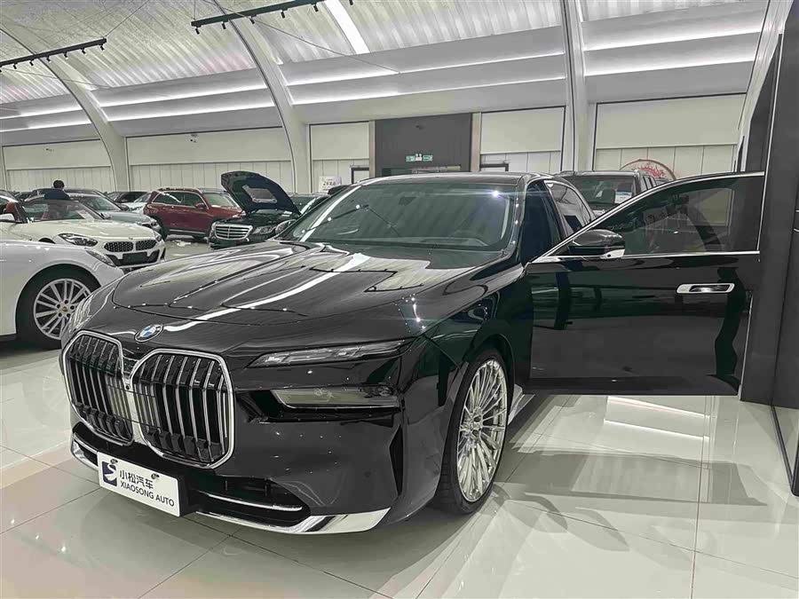 BMW 7 Series 2026 740Li Leading Luxury Package - zdjęcie 5