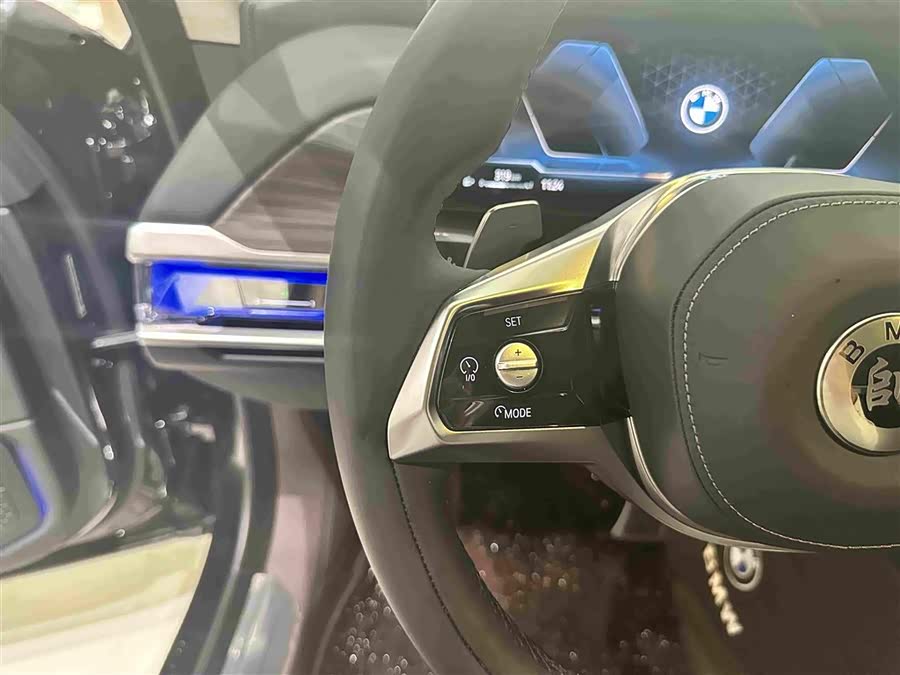 BMW 7 Series 2026 740Li Leading Luxury Package - zdjęcie 9