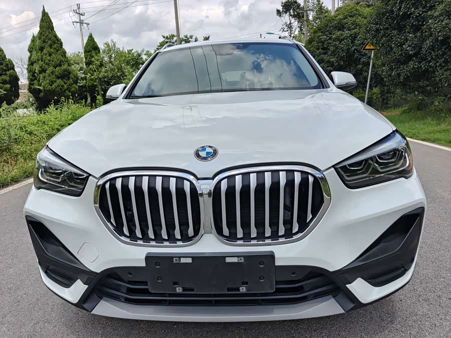 BMW X1 2022 sDrive25Li Leading Edition