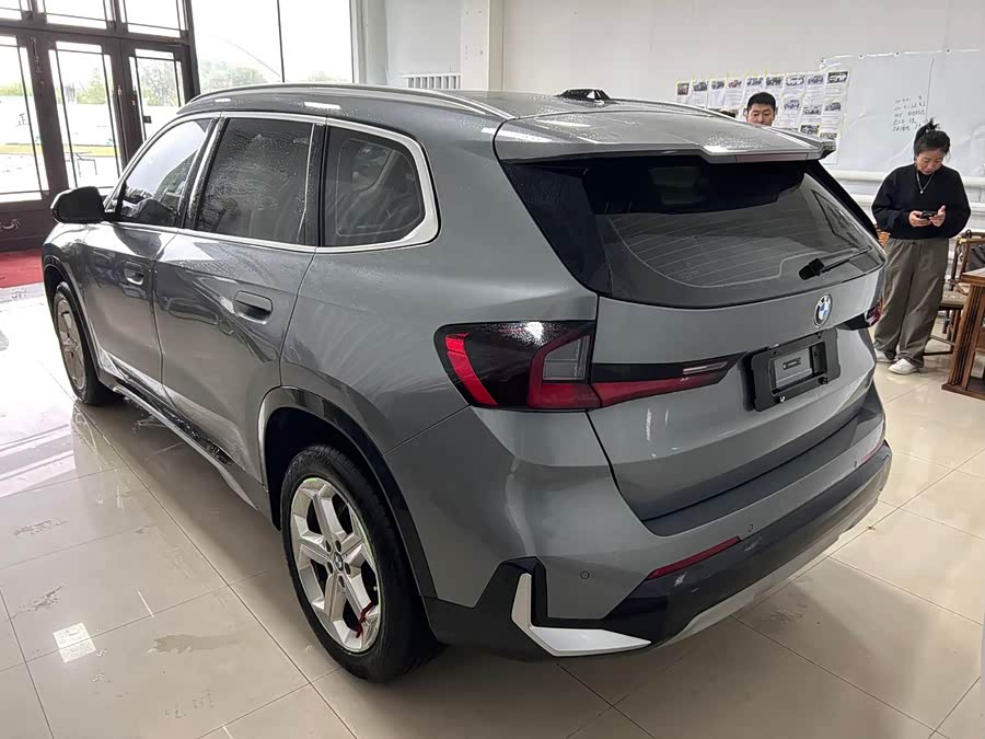 BMW X1 2023 sDrive20Li X Design Package - zdjęcie 13