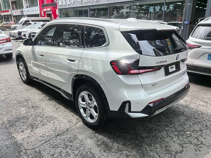 BMW X1 2023 sDrive20Li X Design Package - zdjęcie 16