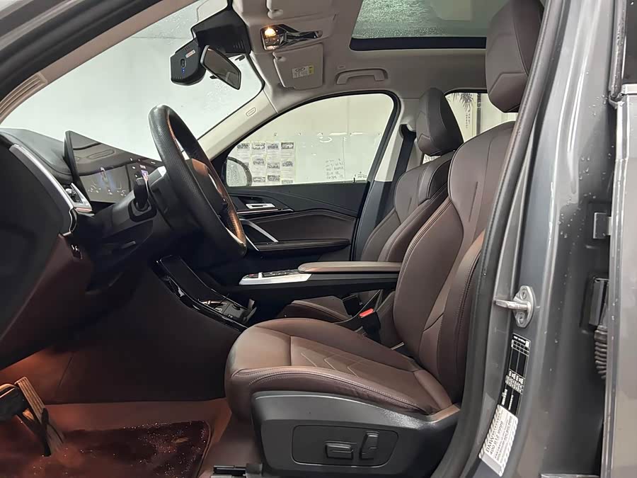 BMW X1 2023 sDrive20Li X Design Package - zdjęcie 6