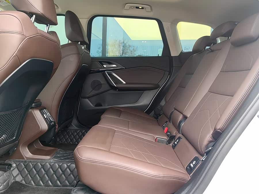 BMW X1 2023 sDrive20Li X Design Package - zdjęcie 9