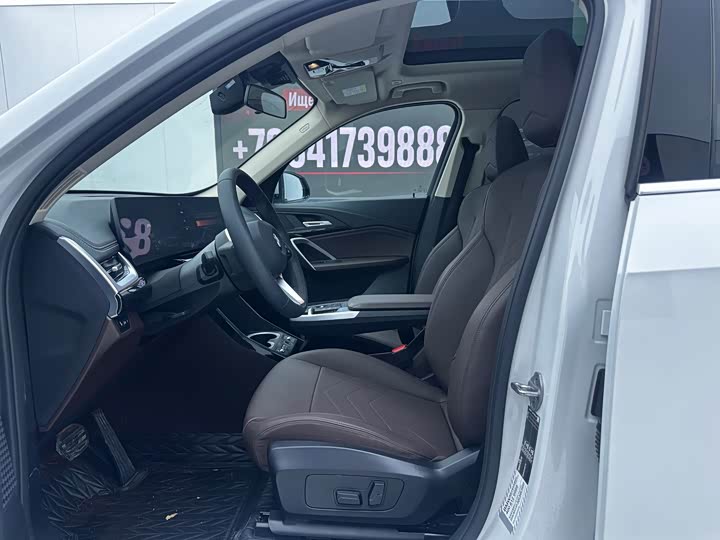 BMW X1 2023 sDrive25Li X Design Package - zdjęcie 13