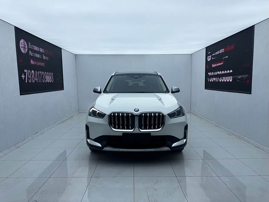 BMW X1 2023 sDrive25Li X Design Package - zdjęcie 3